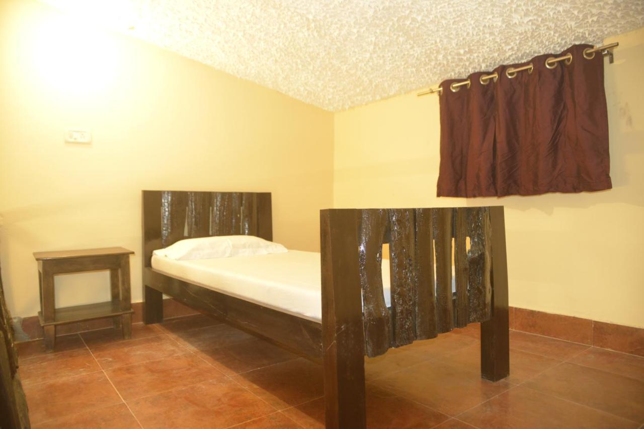 Aura Wildlife Camp And Resorts Marchula Εξωτερικό φωτογραφία
